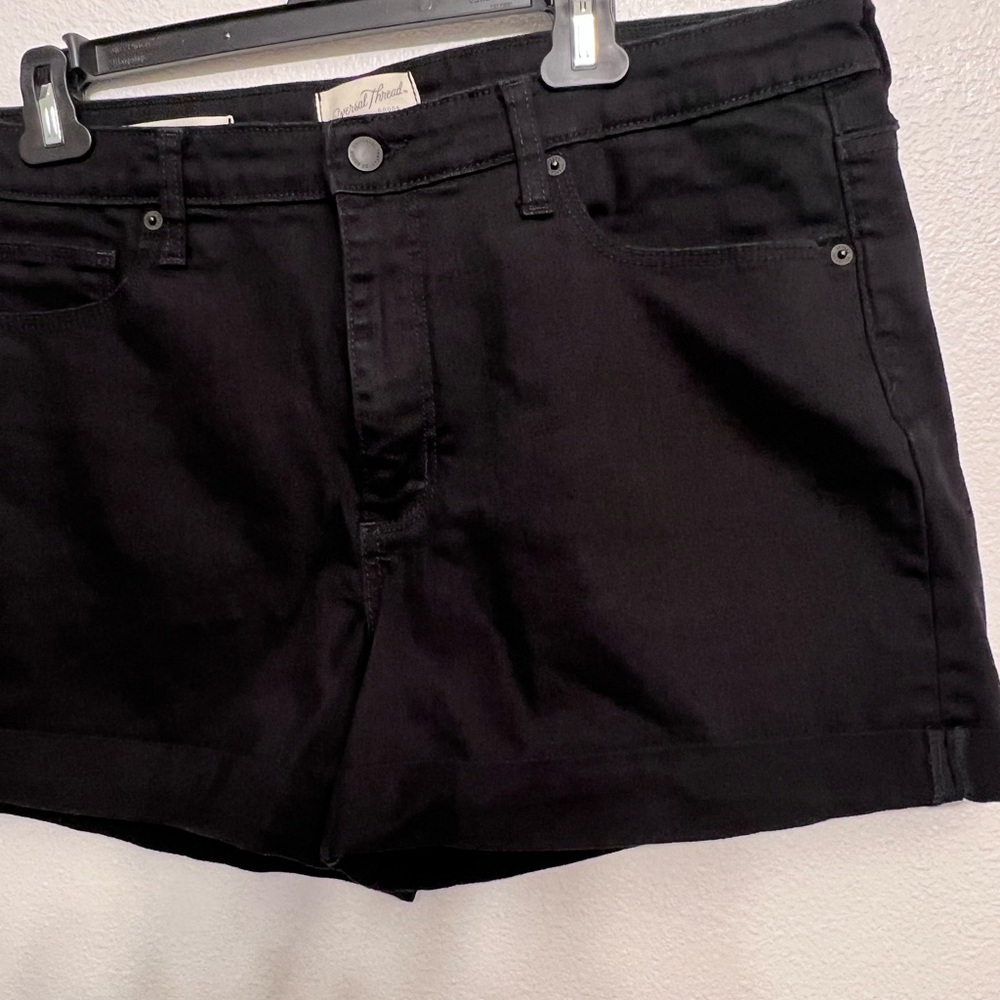 Universal Thread Black Jean Shorts - Picture 3 of 11